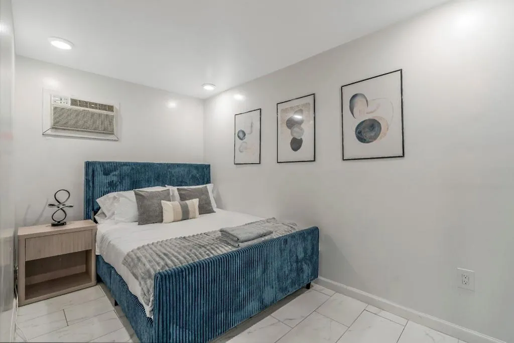 Deluxe 2Br Condo - Free Parking - 25 Min To Nyc - Sleeps 6 North Bergen Apartment