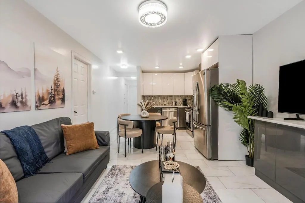 Deluxe 2Br Condo - Free Parking - 25 Min To Nyc - Sleeps 6 North Bergen 0*,  United States